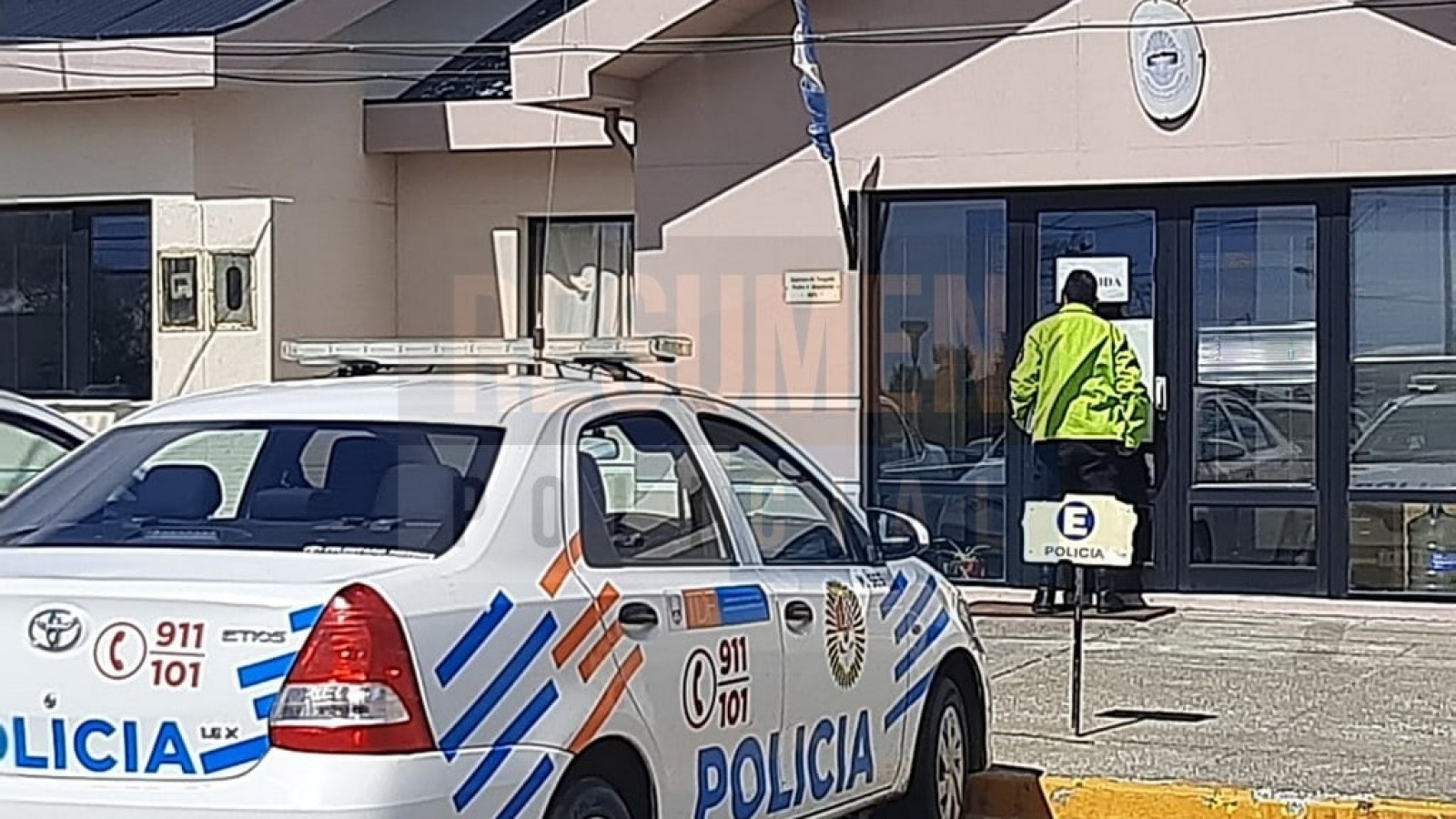Un hombre detenido tras ingresar al domicilio de su ex pareja y agredirla con un palo